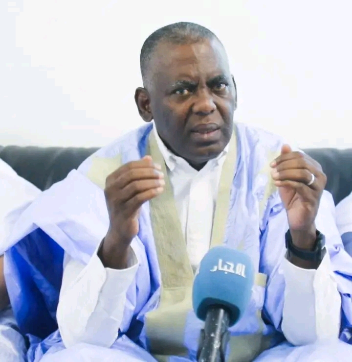 ولد اعبيدي يشيد بموقف حزب "تواصل" ويدعو المعارضة لتبني "اللاءات الثلاث"