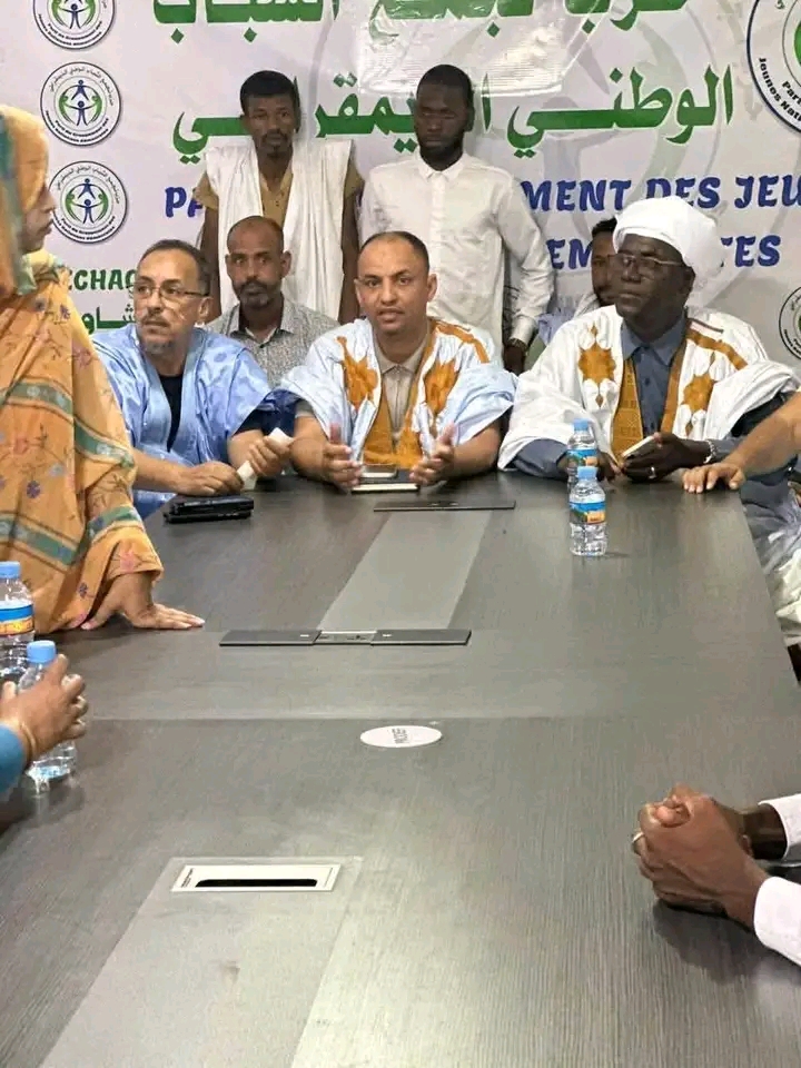 حزب "تشاور" يطلق موسمه السياسي ويدعو لتسريع الحوار الوطني