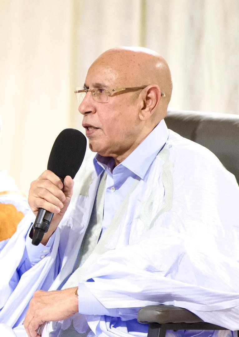 بعد استقبال شعبي حاشد في أوجفت.. لقاء الأطر يختتم الزيارة الرئاسية لولاية آدرار
