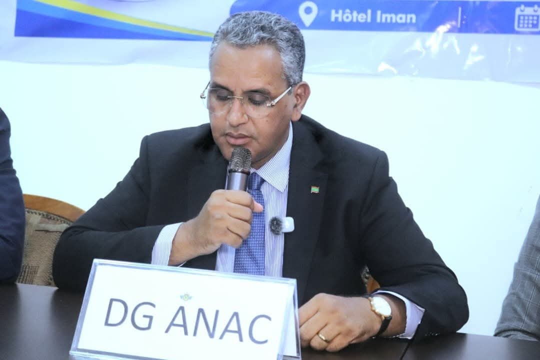 المدير العام للوكالة الوطنية للطيران المدني يشرف على اختتام الدورة التكوينية المتخصصة حول البضائع الخطرة جوا