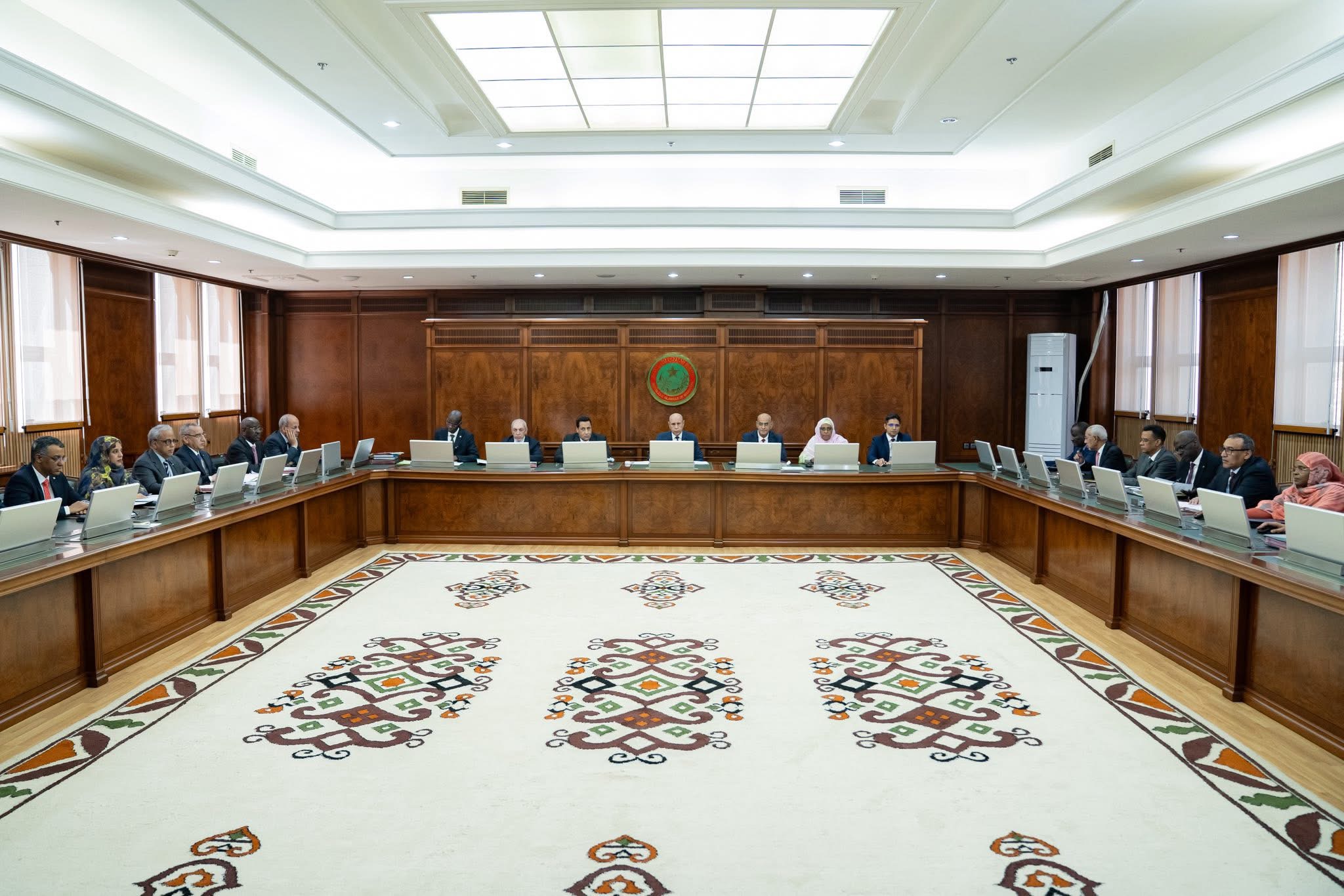مجلس الوزراء يجتمع اليوم بالقصر الرئاسي