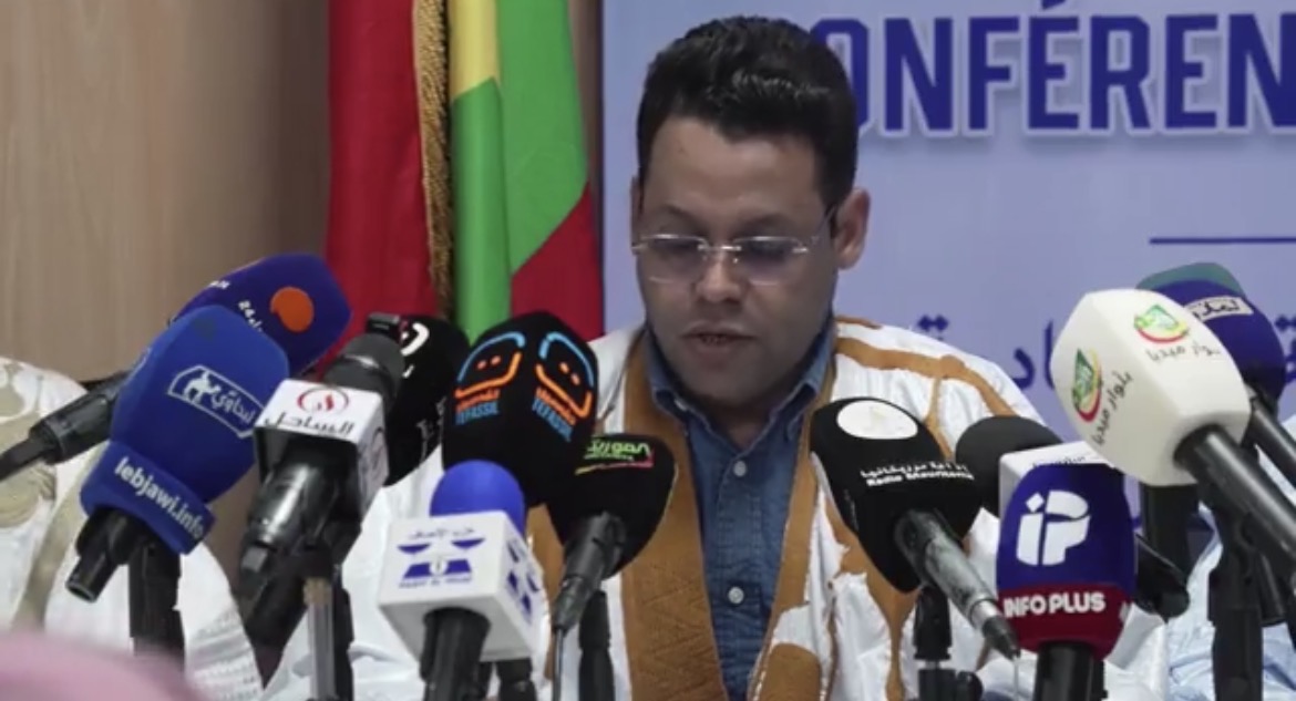 الإنصاف يدعو قياداته للالتزام بالخطاب الرسمي ويجدد دعمه لبرنامج الرئيس